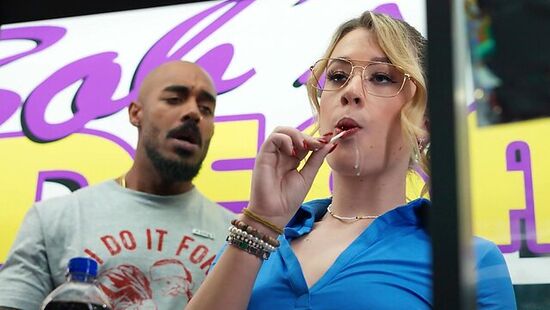 Brazzers - МЖМ в магазине с Ashley Alexander